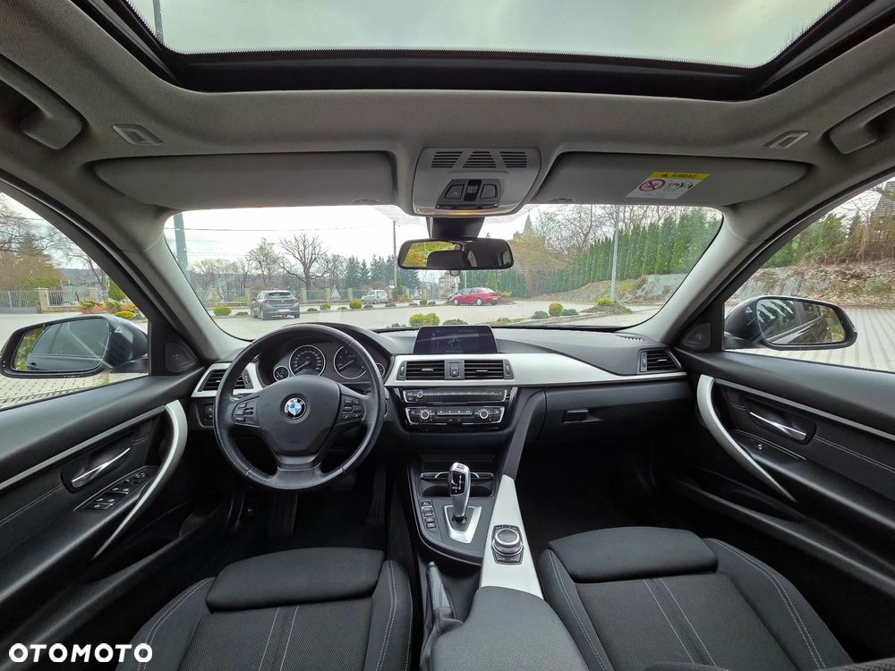 BMW Seria 3 318d - 4