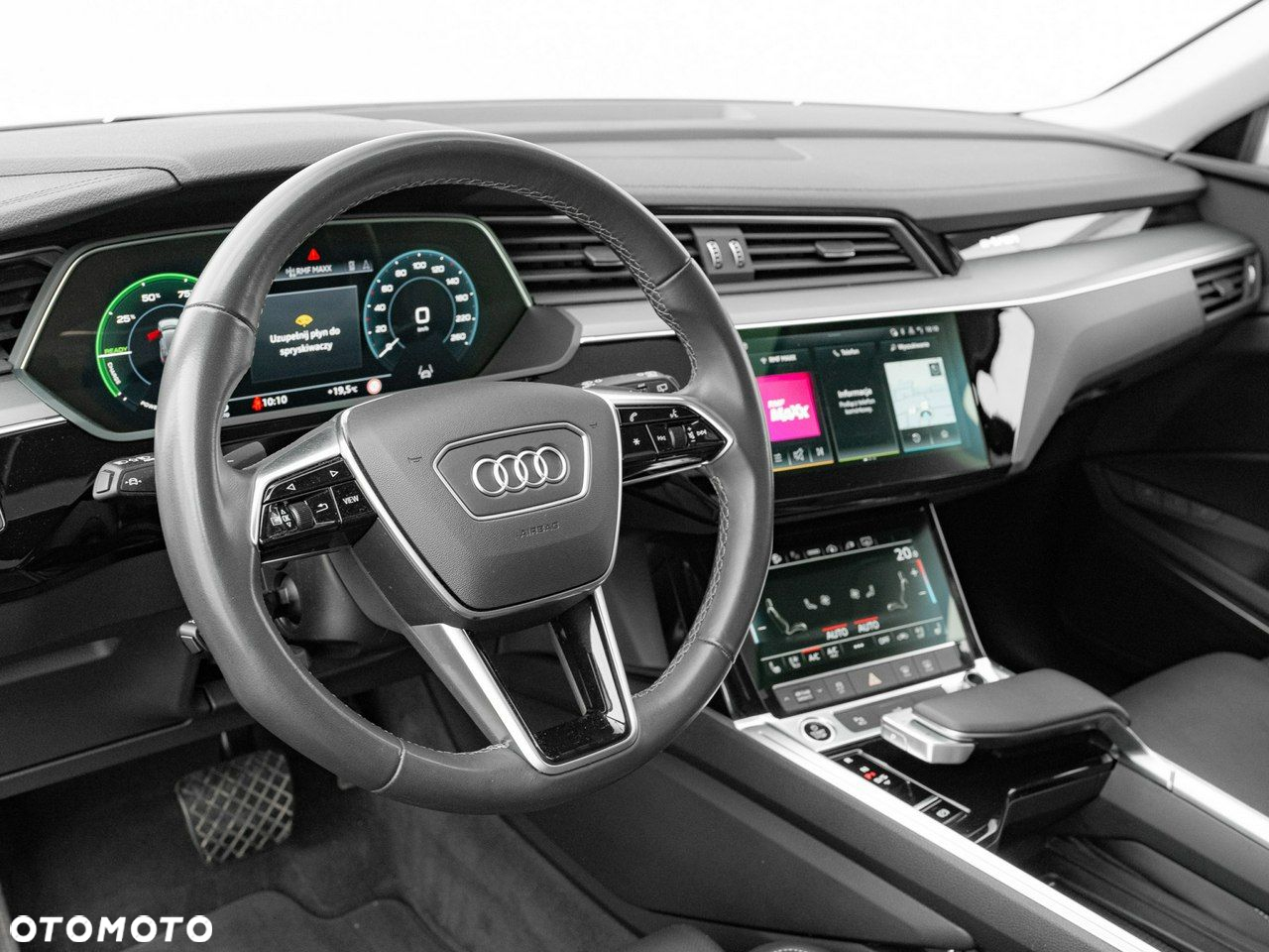 Audi Q8 e-tron 55 114kWh Quattro S Line - 7