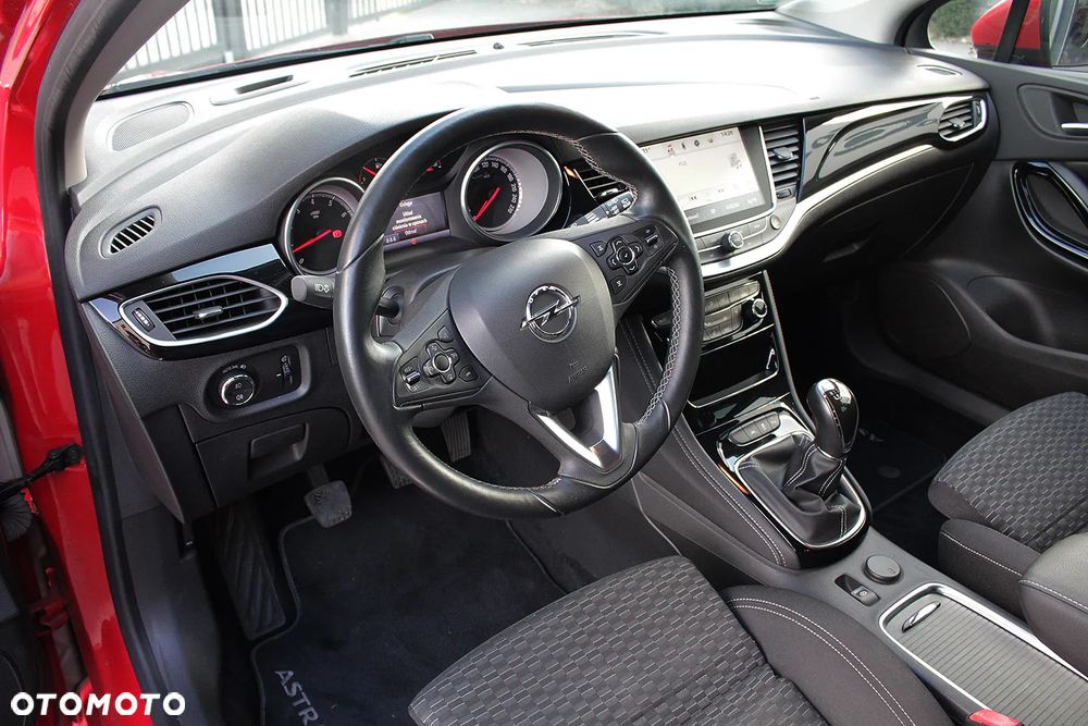 Opel Astra 1.4 Turbo Sports Tourer Innovation - 12