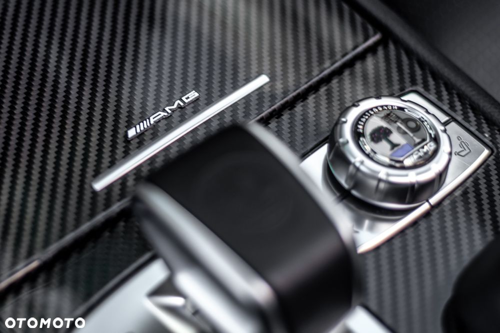 Mercedes-Benz SL 63 AMG AMG Speedshift MCT 7-Gang Sportgetriebe AMG Performance Package - 19