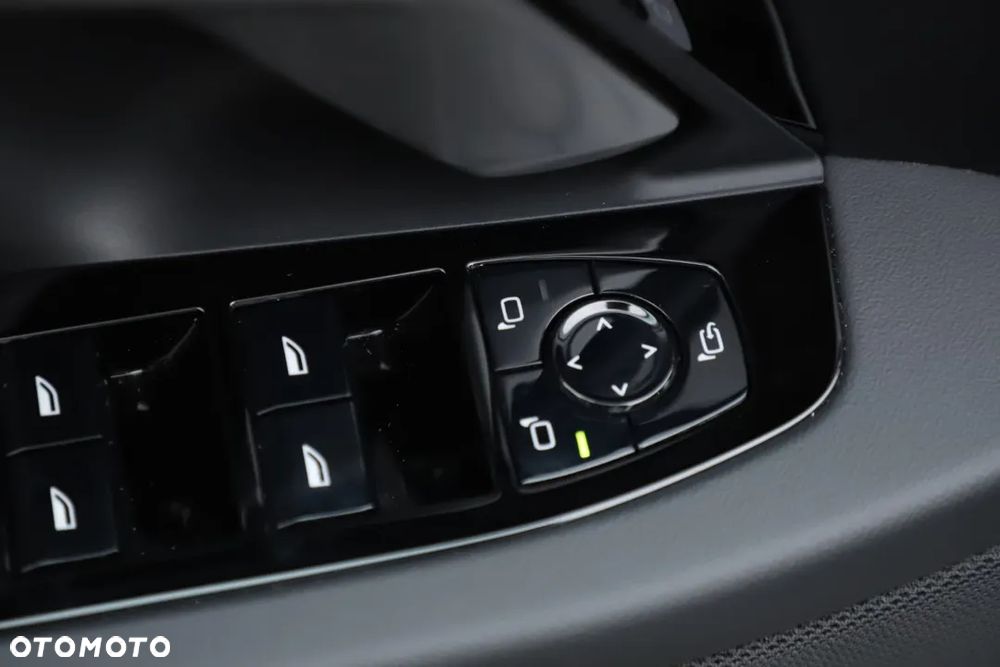 BMW Seria 5 520d mHEV M Sport - 21