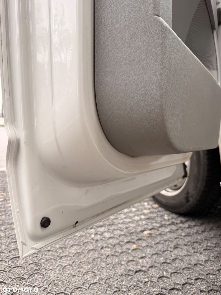Volkswagen Transporter - 7