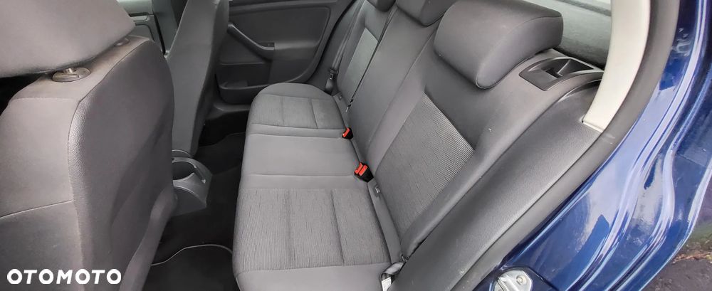Volkswagen Golf 1.6 Edition - 15