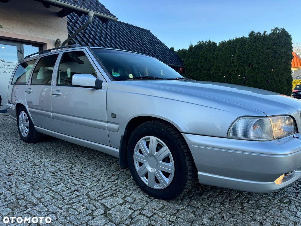 Volvo V70 2.4 T - 11
