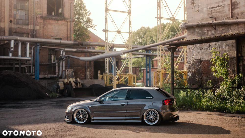 Audi A3 3-drzwiowe 2.0 TDI DPF quattro S line Sportpaket - 2
