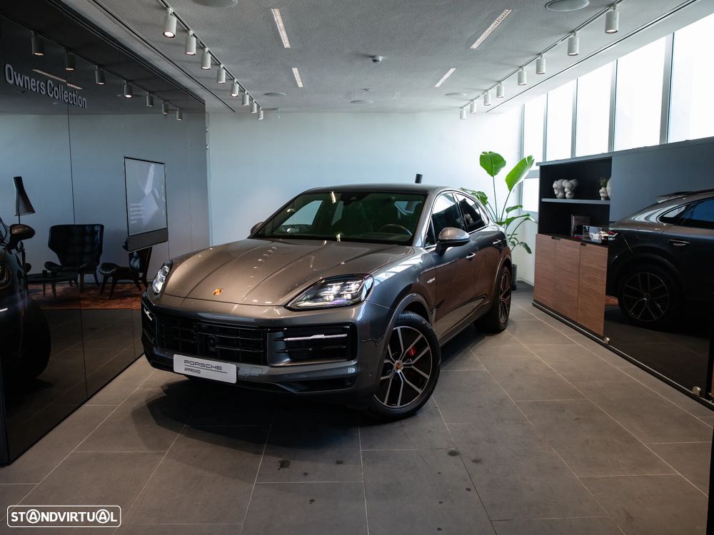 Porsche Cayenne S E-Hybrid — fotografia 4
