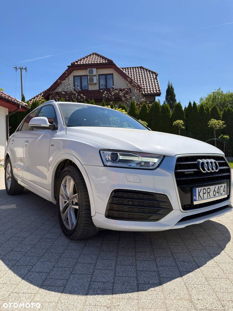Audi Q3 2.0 TFSI Quattro S tronic sport - 2