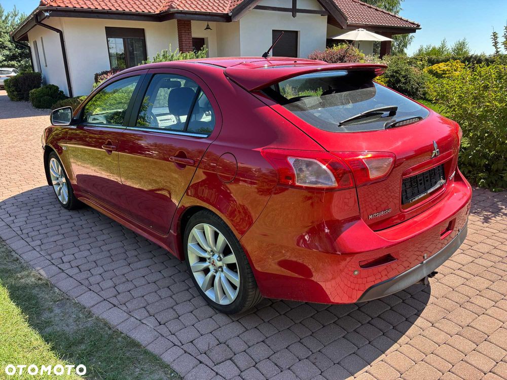 Mitsubishi Lancer - 3