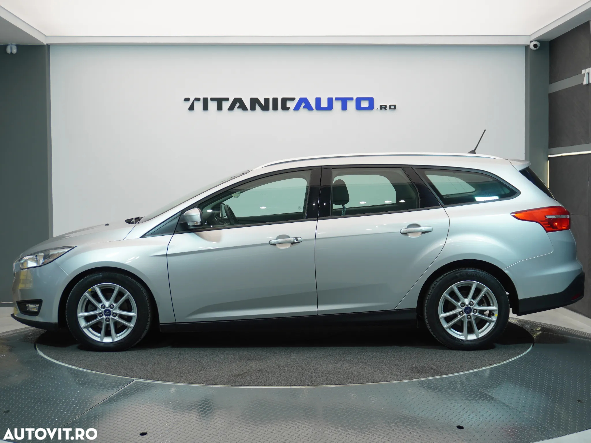 Ford Focus Turnier 1.5 EcoBlue Start-Stopp-System Aut. COOL&CONNECT - 5