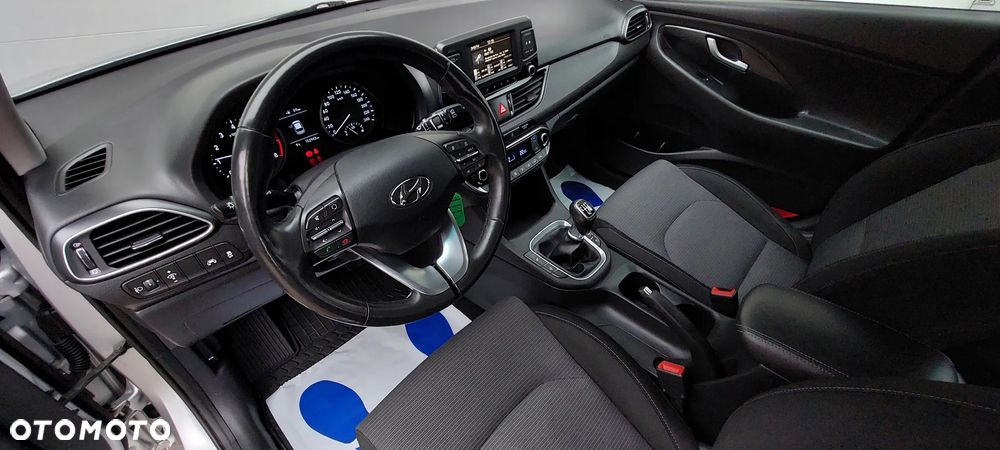 Hyundai i30 1.0 T-GDI Family - 19