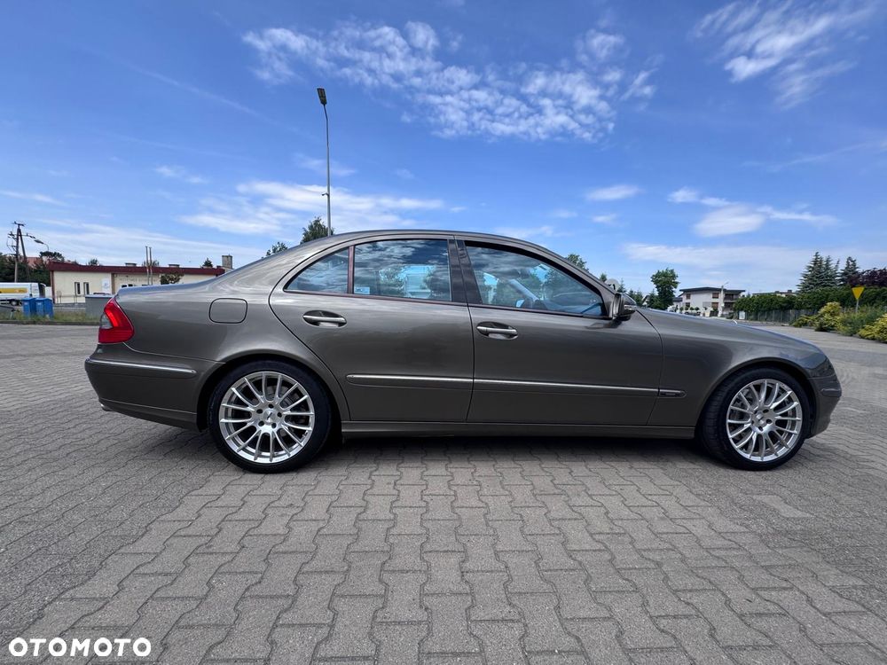 Mercedes-Benz Klasa E 280 CDI 4-Matic Avantgarde - 8