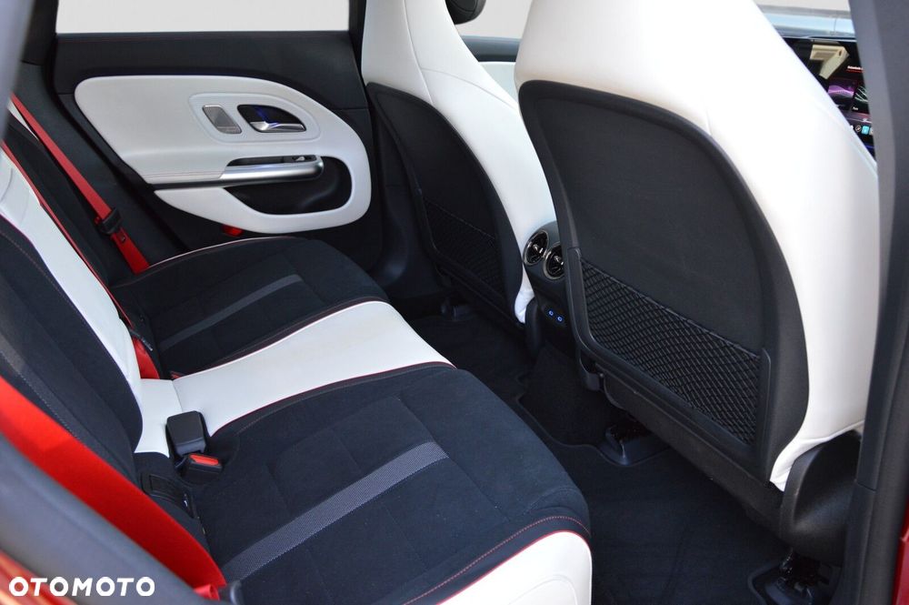 Mercedes-Benz CLA 250+ 85kWh - 22