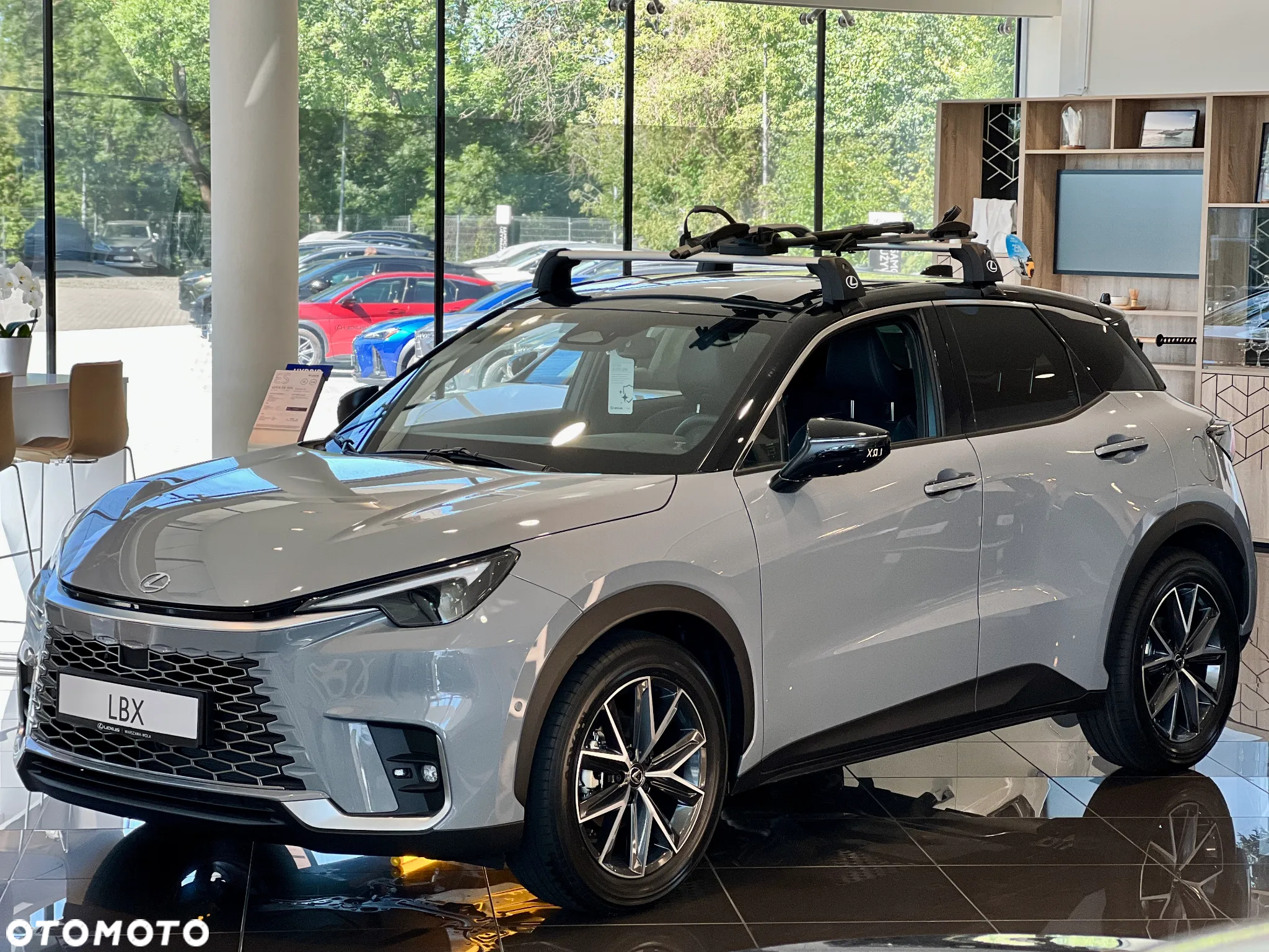 Lexus LBX 1.5 Hybrid Cool - 4