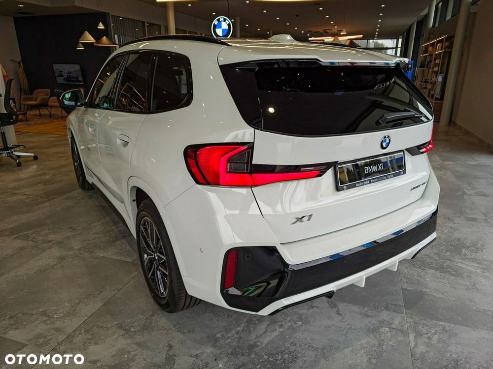 BMW X1 xDrive20d - 8