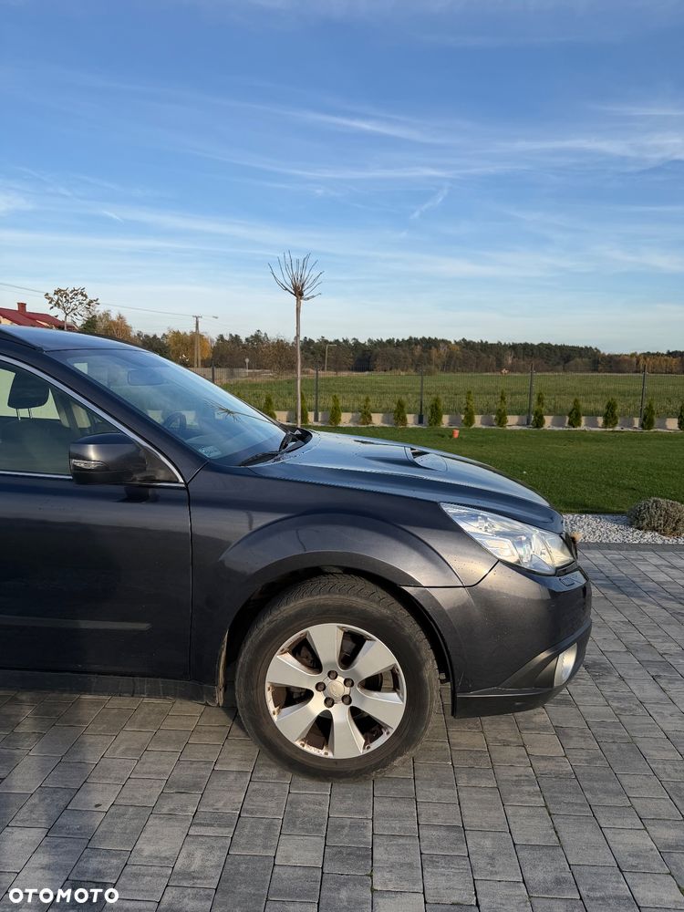 Subaru Outback Legacy 2.0 D Comfort - 4