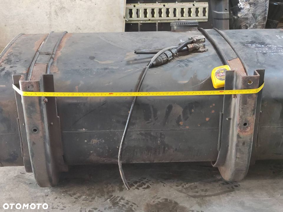 BAK ZBIORNIK PALIWA + POMPKA MAN L2000 106x60x35,5 - 4