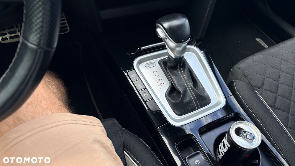 Kia ProCeed - 31