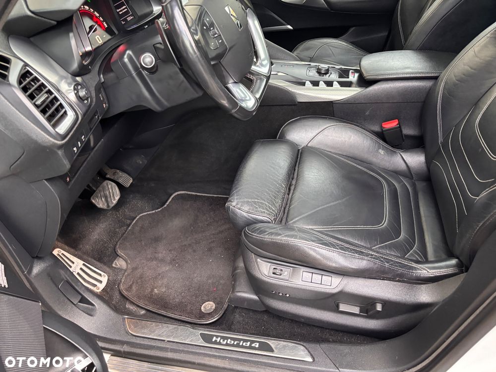 Citroën DS5 HDi 165 SoChic - 14