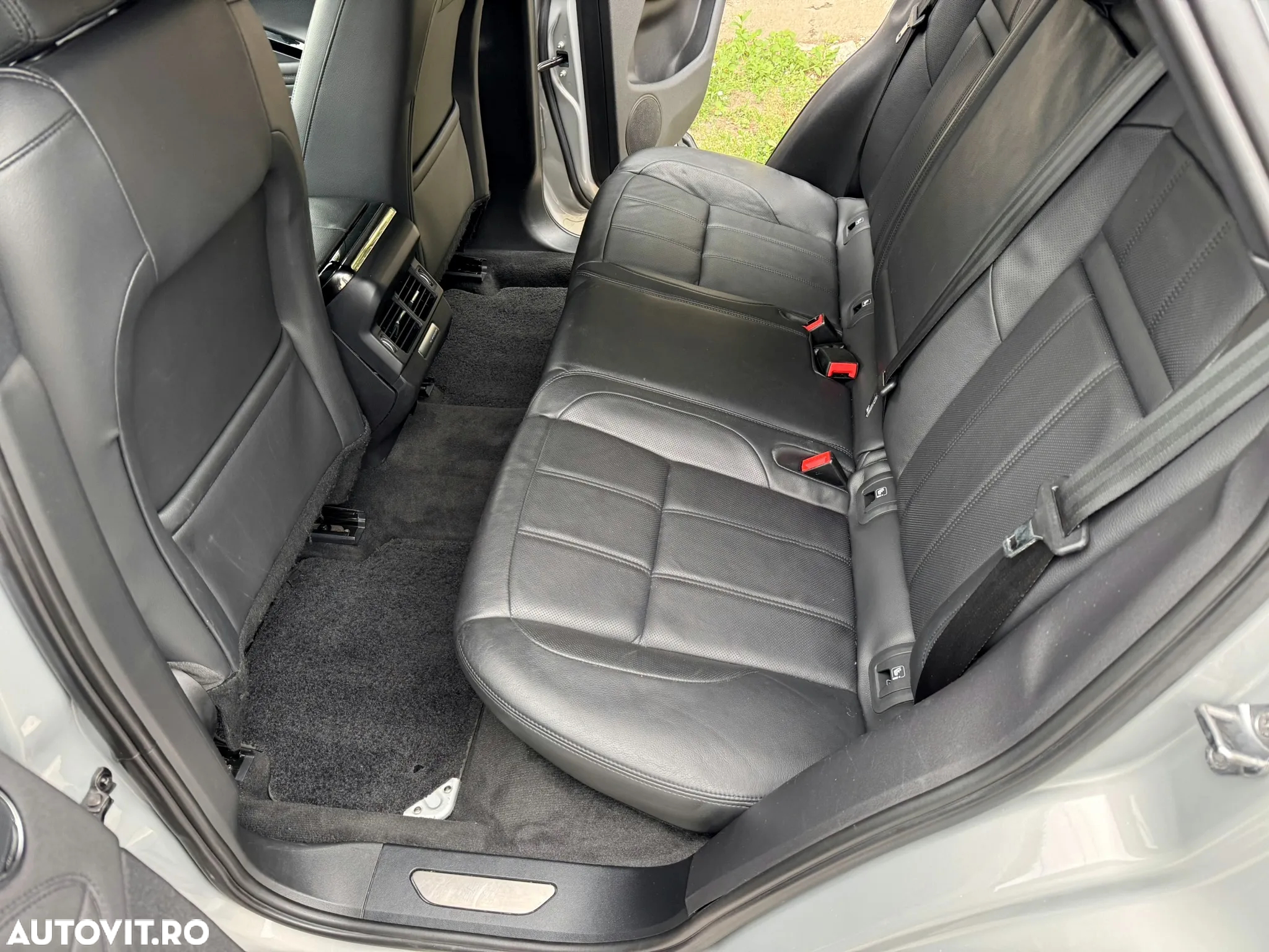 Land Rover Range Rover Evoque 2.0 D180 R-Dynamic SE - 22