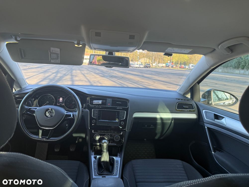 Volkswagen Golf 1.2 TSI BMT Comfortline - 7