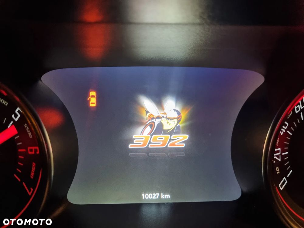 Dodge Challenger 6.4 Scat Pack - 11