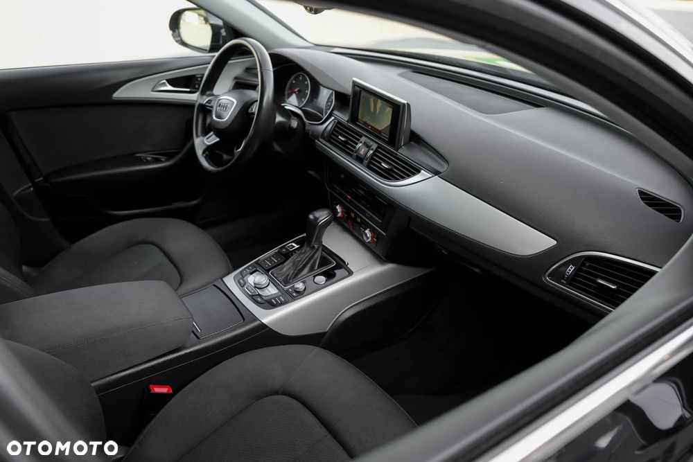 Audi A6 Avant 2.0 TDI ultra S tronic - 28