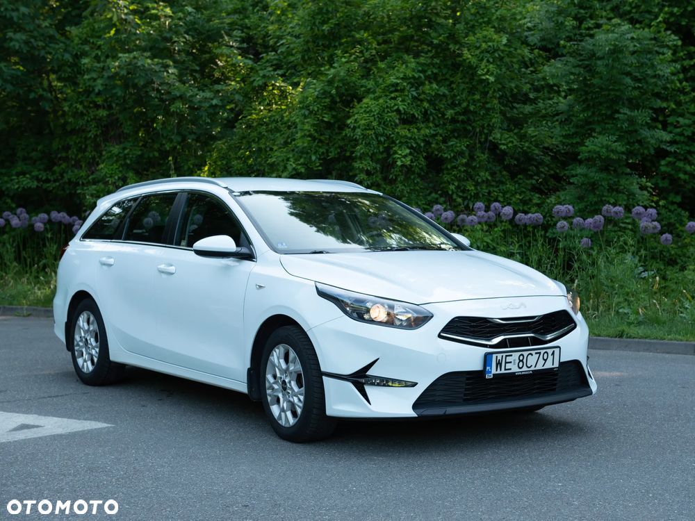 Kia Ceed 1.5 T-GDI M - 13