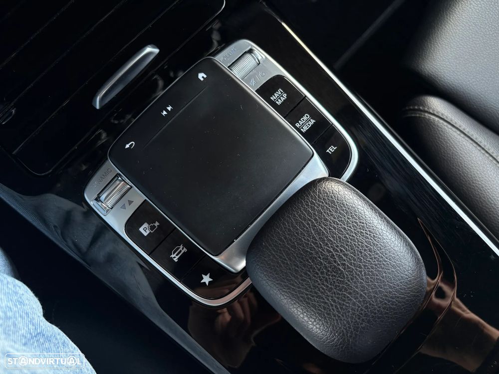 Mercedes-Benz A 180 d Progressive Aut. - 19