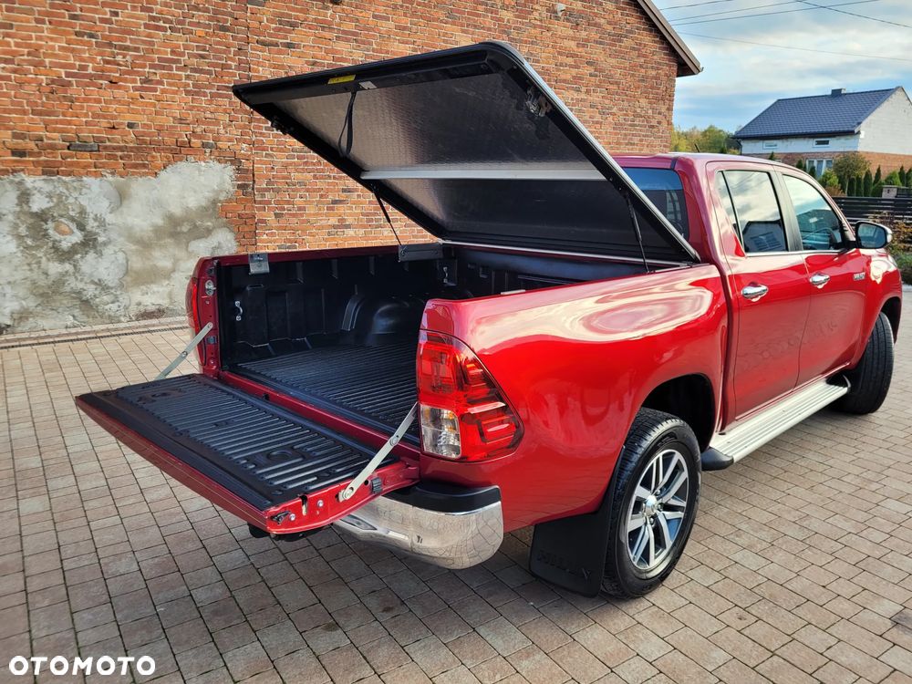 Toyota Hilux 2.4 D-4D Double Cab SR5 4x4 - 29