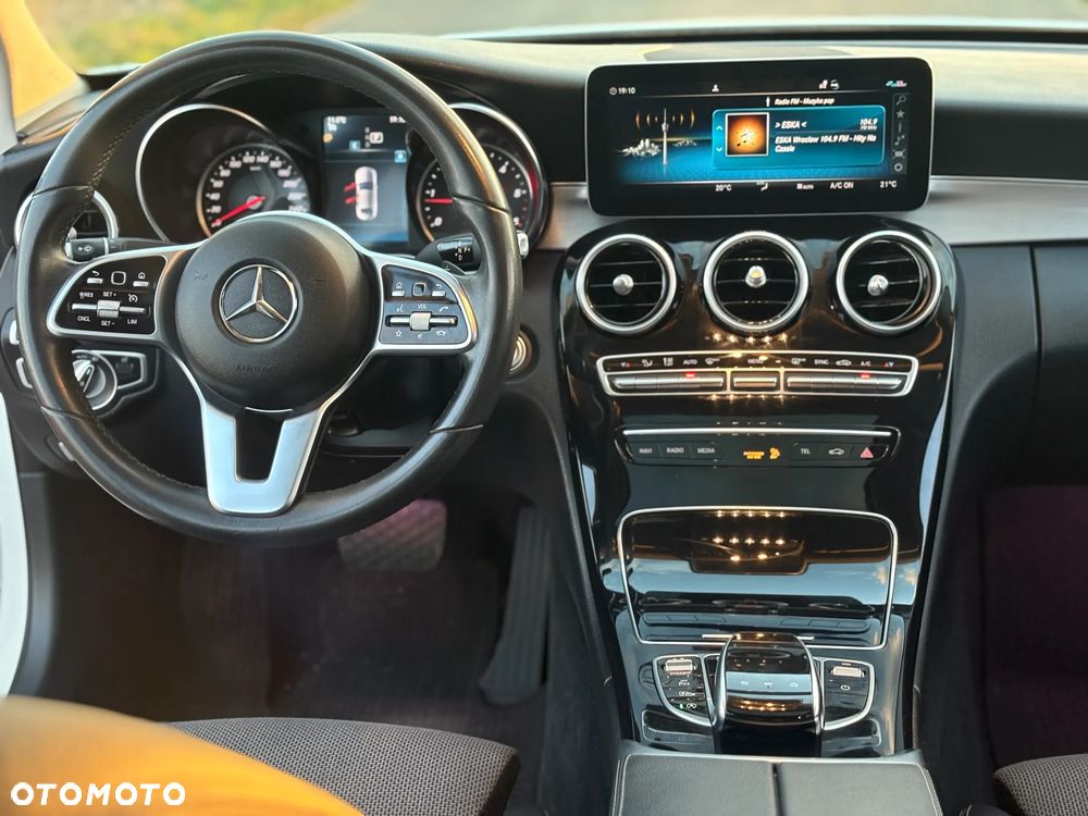 Mercedes-Benz Klasa C 220 d 9G-TRONIC - 19