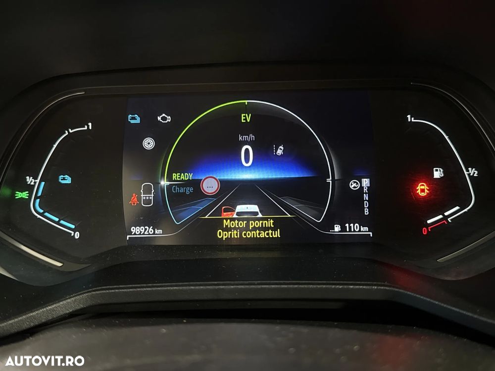 Renault Clio - 11
