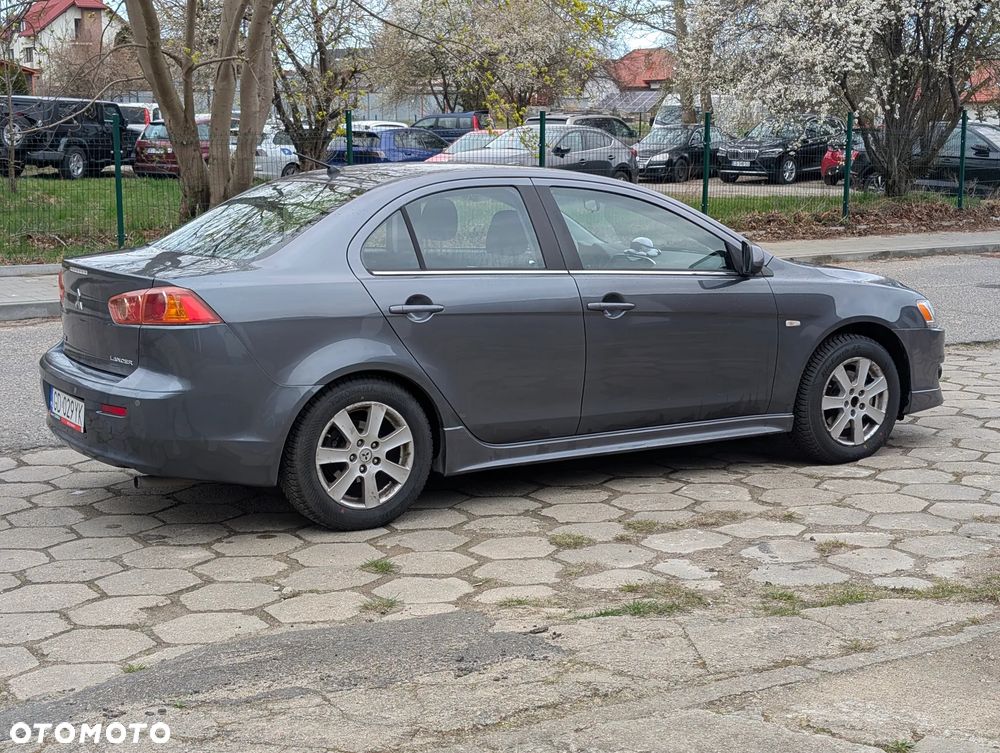 Mitsubishi Lancer 1.8 Intense - 5