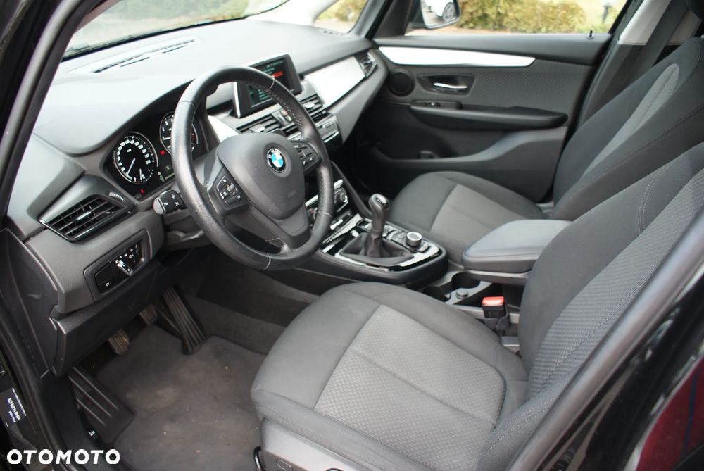 BMW Seria 2 218i Advantage - 5