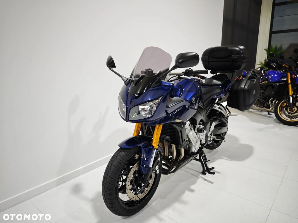 Yamaha FZ - 26