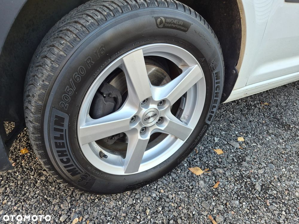 Volkswagen Caddy 2.0 TDI Alltrack - 20