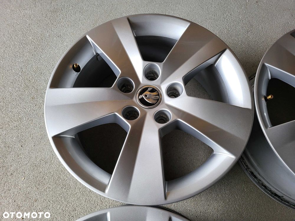 [763] Felgi aluminiowe Oryginal 16 Cali 5x112 Skoda ! ! ET41 - 3