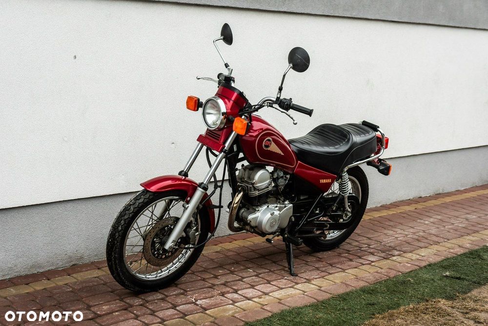 Yamaha SR - 7
