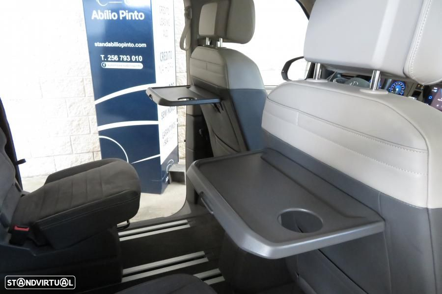 VW Multivan 2.0 TDI Style Longa DSG - 23
