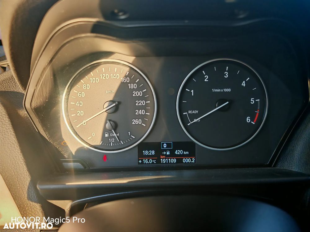 BMW Seria 1 114d Sport Line - 6