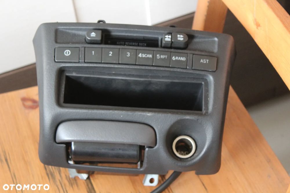 radio toyota yaris I lift 86120-0d070 - 2