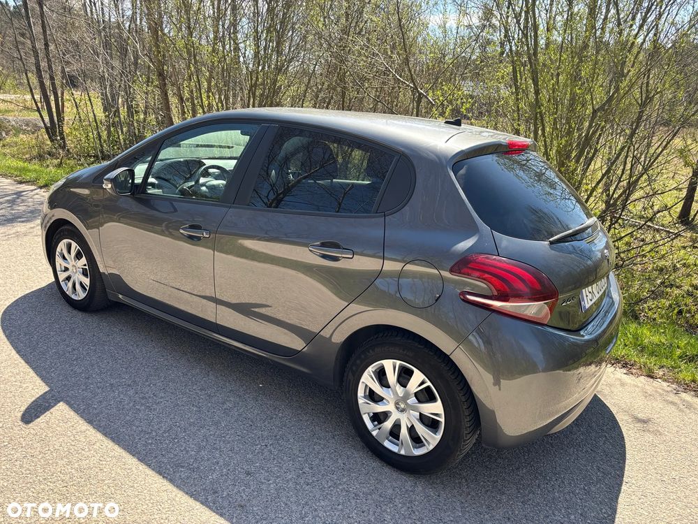 Peugeot 208 BlueHDi 100 Active - 9