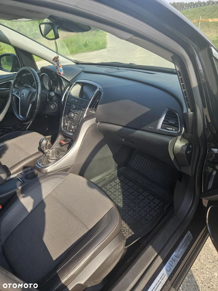 Opel Astra III 1.7 CDTI Cosmo - 9
