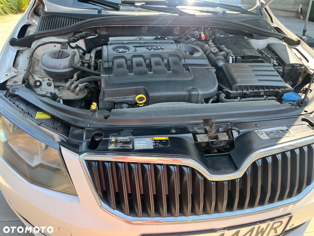 Skoda Octavia 1.6 TDI Elegance DSG - 15