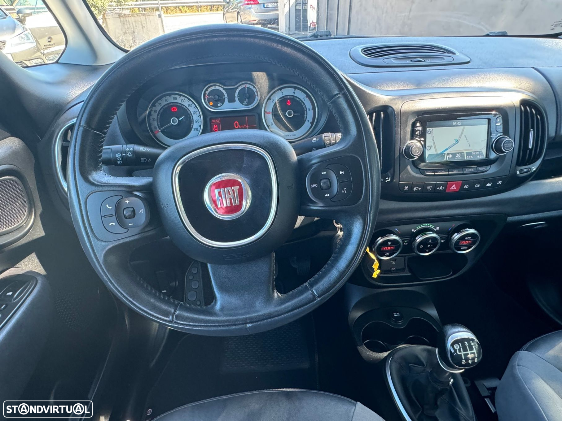 Fiat 500L Living 1.6 MJ S&S - 11