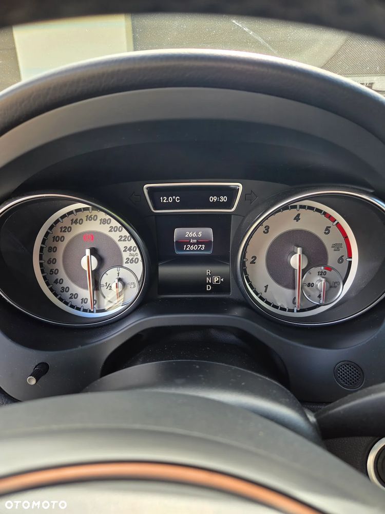 Mercedes-Benz CLA 220 (CDI) d 7G-DCT - 15