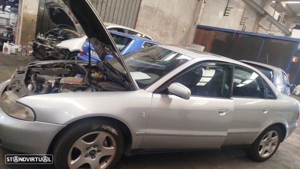 Para Peças Audi A4 (8D2, B5) - 2