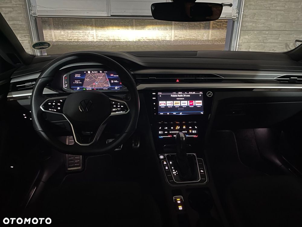 Volkswagen Arteon 2.0 TDI R-Line DSG - 19