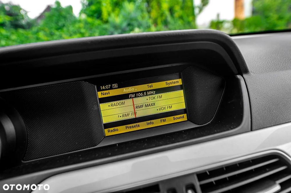 Mercedes-Benz Klasa C 180 BlueEFFICIENCY 7G-TRONIC - 30