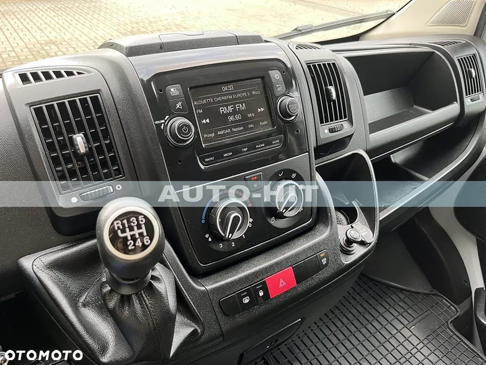 Opel Movano - 8