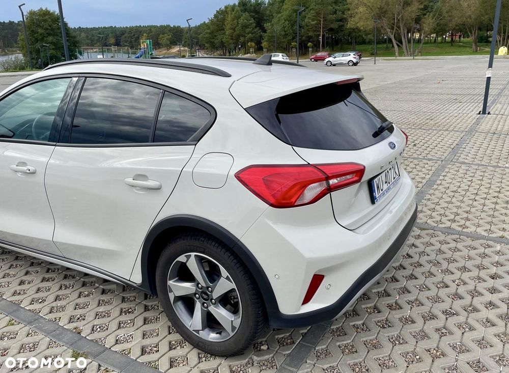 Ford Focus 1.0 EcoBoost Active Business - 5